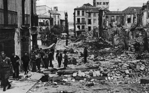 CRÓNICAS DESDE LOS CAMPOS DE TRABAJO DEL PIRINEO NAVARRO: AL ENEMIGO NI AGUA